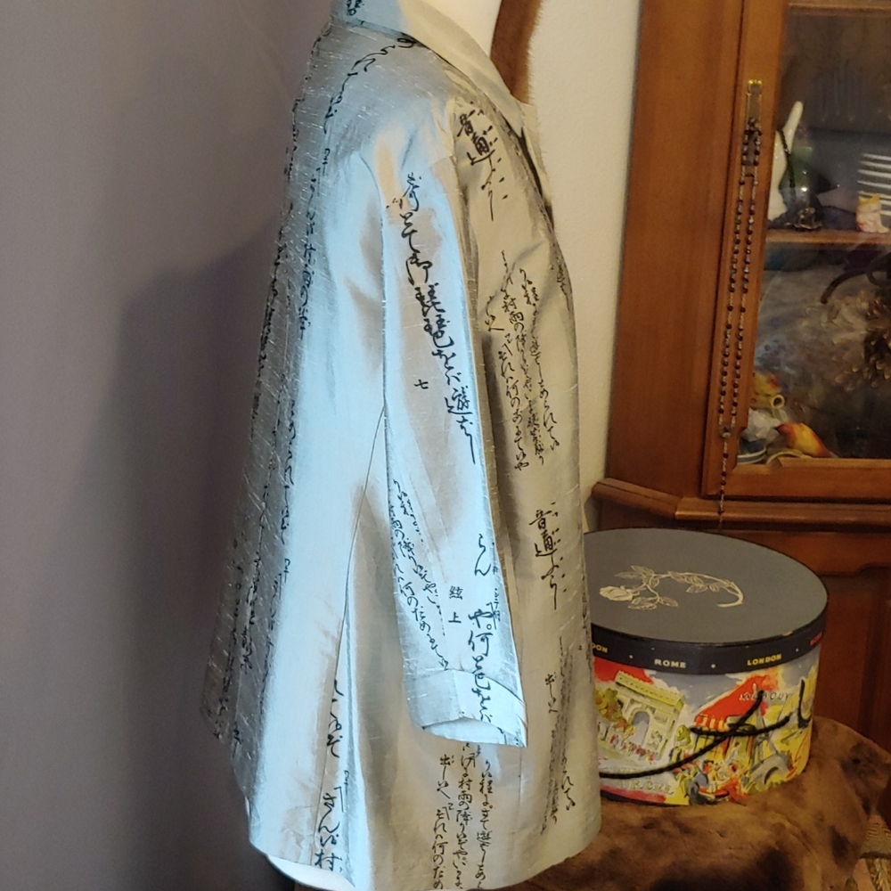 Chico's Design 100% Silk Oriental Inspired - Picture 2 of 7